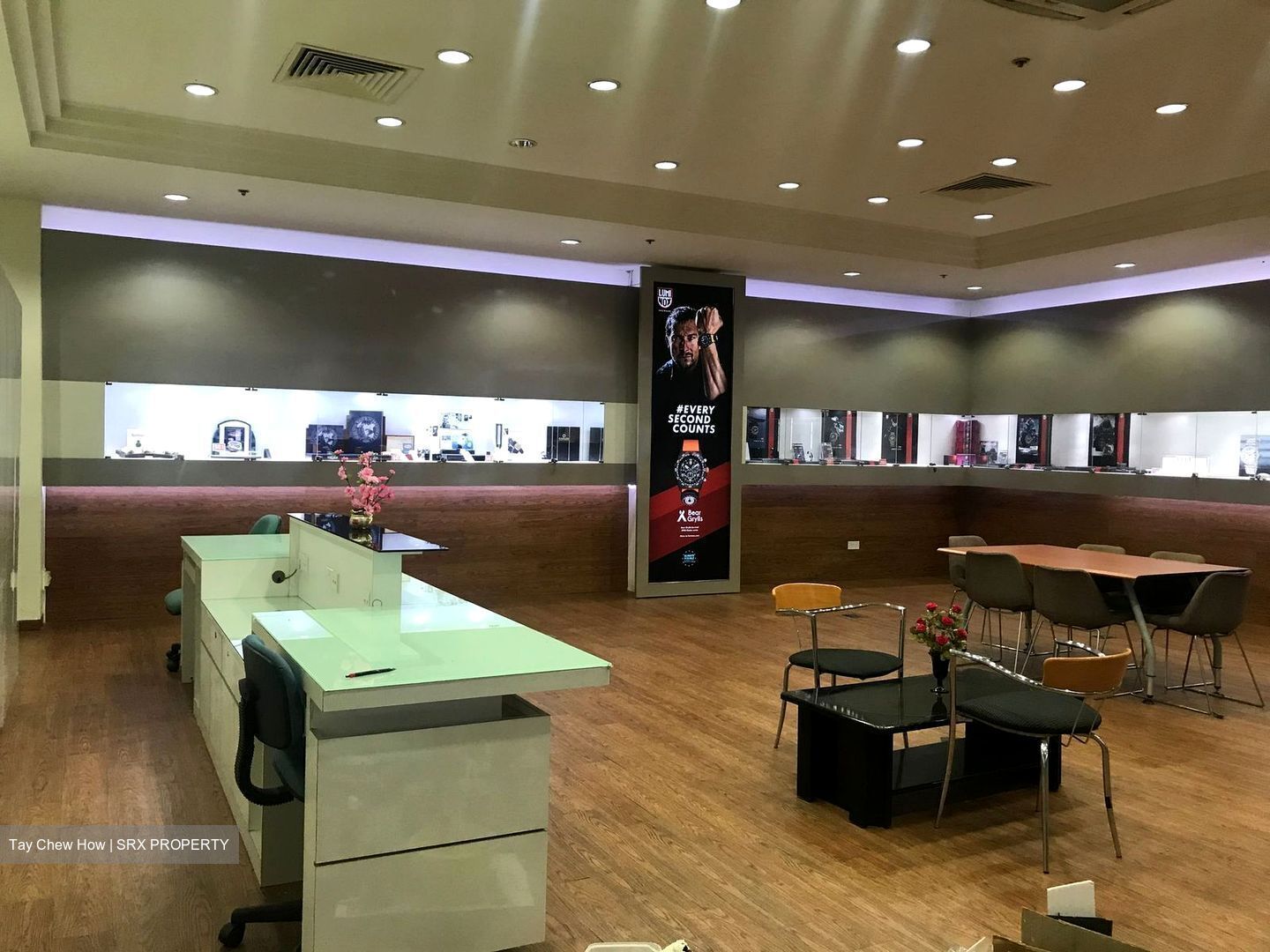 Crystal Time Building (D13), Office #609098971